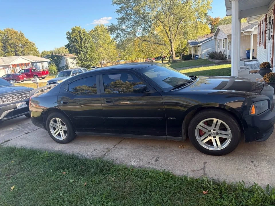 2007 Dodge Charger 6th Gen - Image 3 of 8