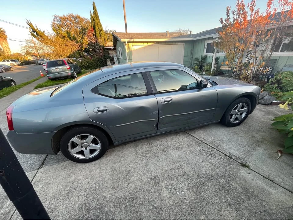 2007 Dodge Charger 6th Gen - Image 2 of 6