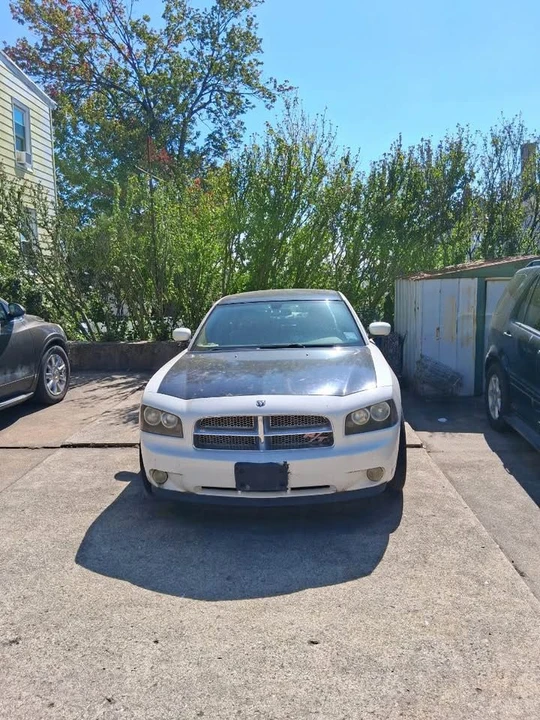 2007 Dodge Charger 6th Gen - Image 3 of 3