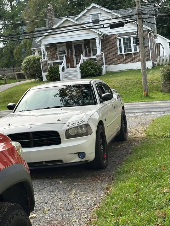 2007 Dodge Charger 6th Gen - Image 4 of 7