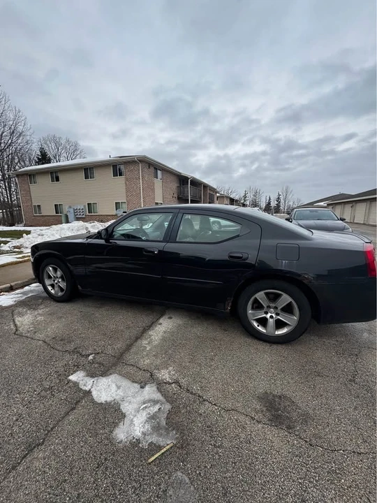 2007 Dodge Charger 6th Gen - Image 2 of 7