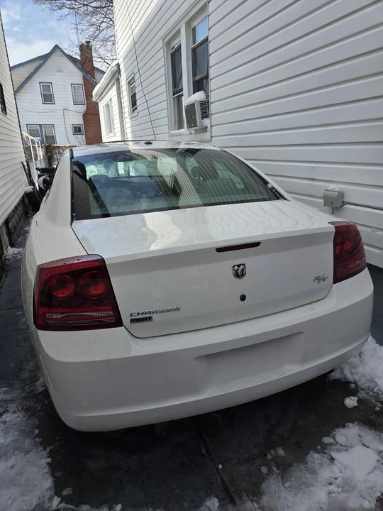 2007 Dodge Charger 6th Gen - Image 4 of 11