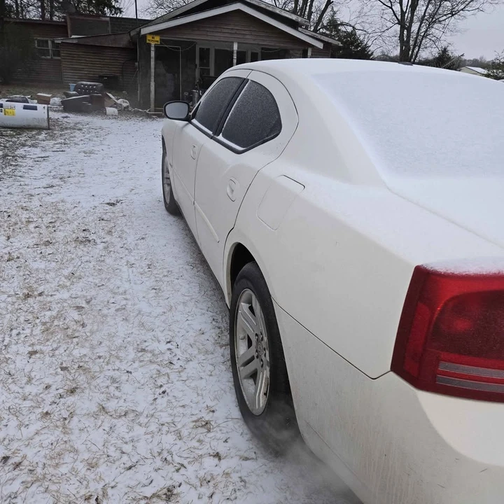 2007 Dodge Charger 6th Gen - Image 7 of 7