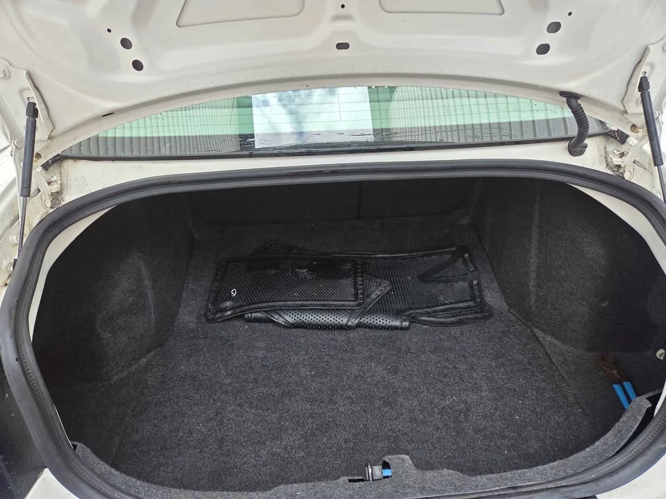 2007 Dodge Charger 6th Gen - Image 11 of 11
