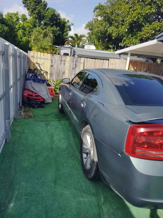 2007 Dodge Charger 6th Gen - Image 2 of 8