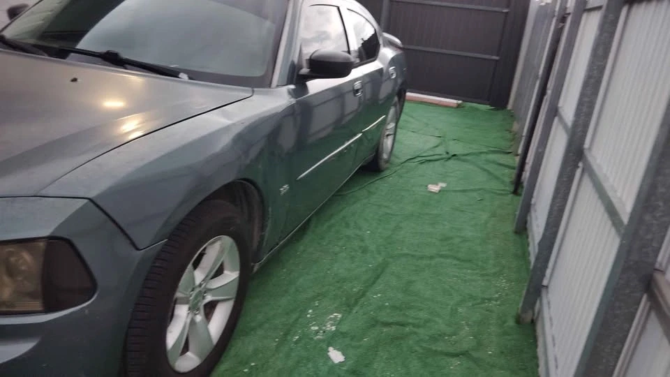 2007 Dodge Charger 6th Gen - Image 6 of 8