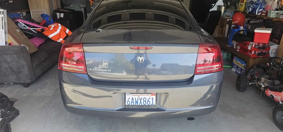 2007 Dodge Charger 6th Gen - Image 2 of 5