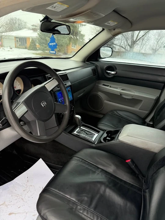 2007 Dodge Charger 6th Gen - Image 13 of 19