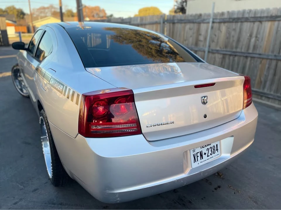 2007 Dodge Charger 6th Gen - Image 12 of 19