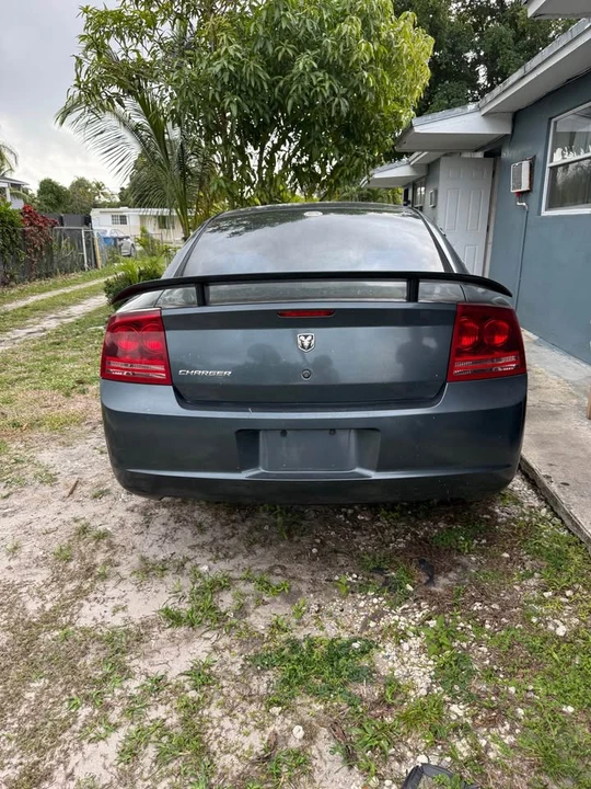2007 Dodge Charger 6th Gen - Image 3 of 11