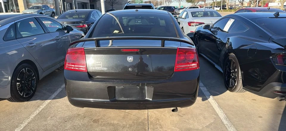 2007 Dodge Charger 6th Gen - Image 4 of 12