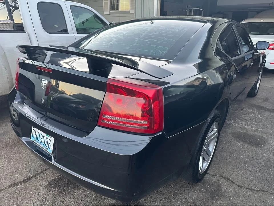 2007 Dodge Charger 6th Gen - Image 4 of 5