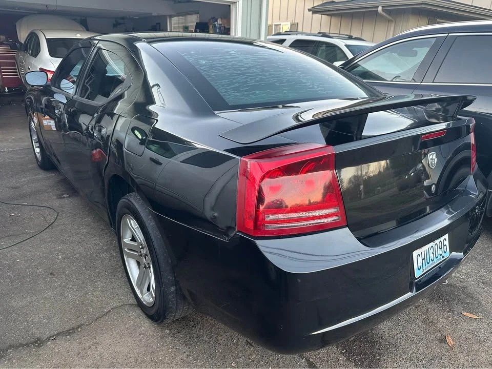 2007 Dodge Charger 6th Gen - Image 3 of 5