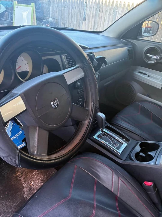 2007 Dodge Charger 6th Gen - Image 3 of 7