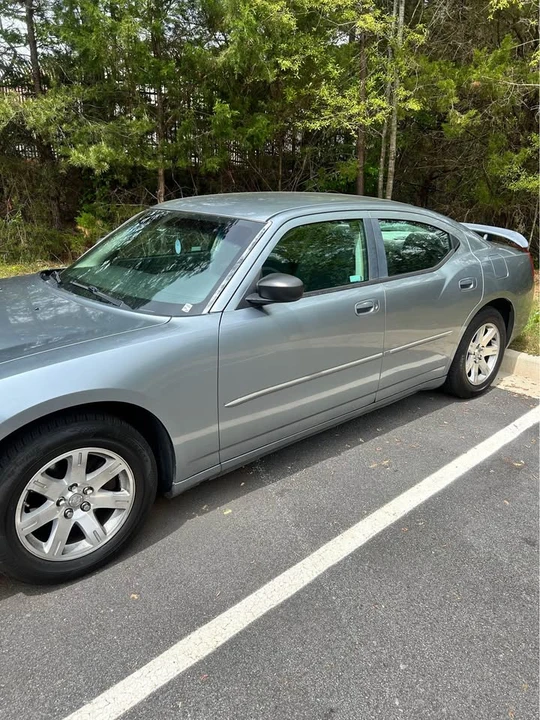 2007 Dodge Charger 6th Gen - Image 2 of 4