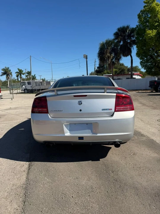 2007 Dodge Charger SRT & 392 6th Gen - Image 5 of 10