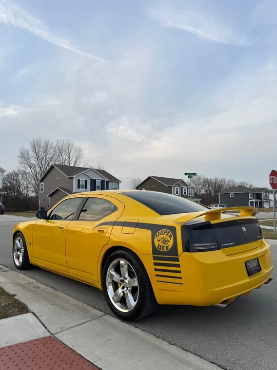 2007 Dodge Charger SRT & 392 6th Gen - Image 2 of 8