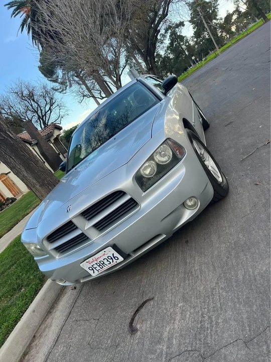 2007 Dodge Charger 6th Gen - Image 3 of 12