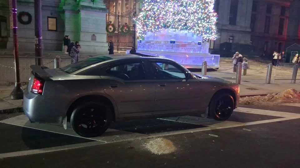 2007 Dodge Charger 6th Gen - Image 3 of 4