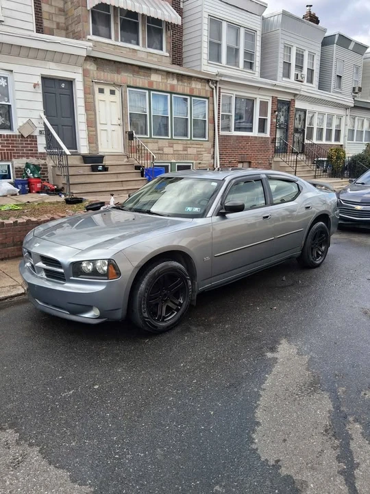 2007 Dodge Charger 6th Gen - Image 2 of 4