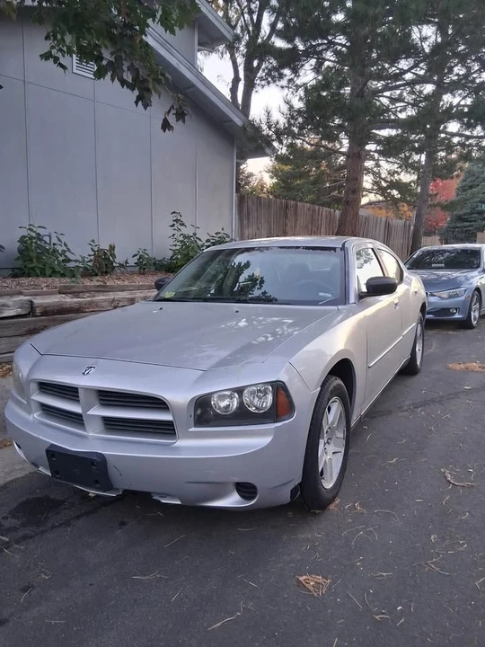 2007 Dodge Charger 6th Gen - Image 2 of 7