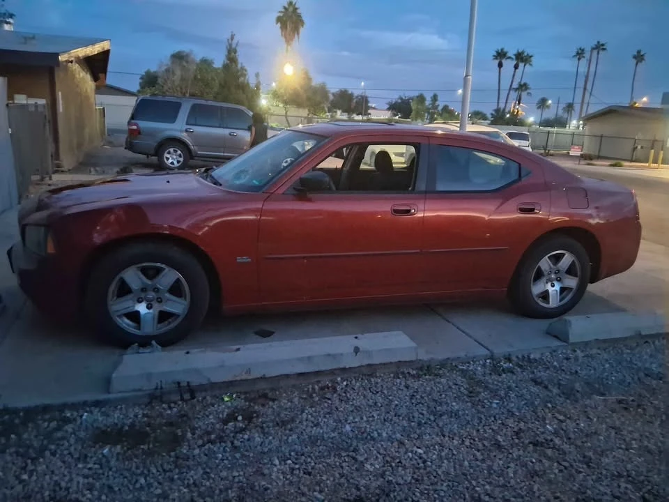 2007 Dodge Charger 6th Gen - Image 2 of 10