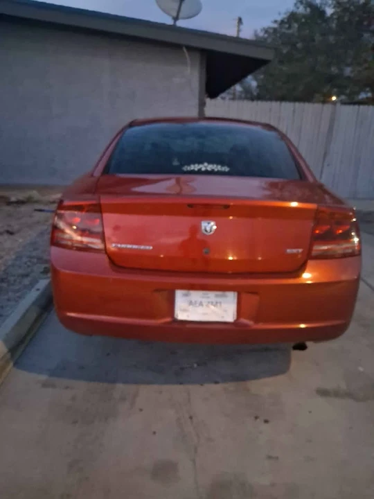 2007 Dodge Charger 6th Gen - Image 4 of 10