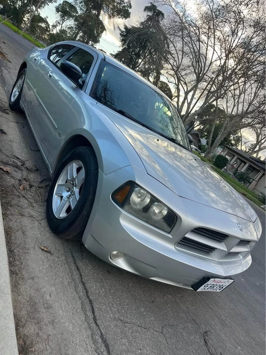 2007 Dodge Charger 6th Gen - Image 5 of 12