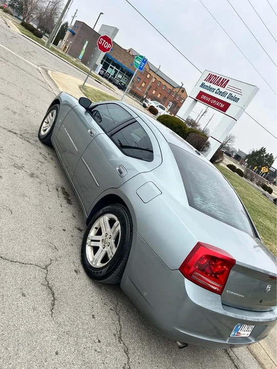 2007 Dodge Charger 6th Gen - Image 3 of 4