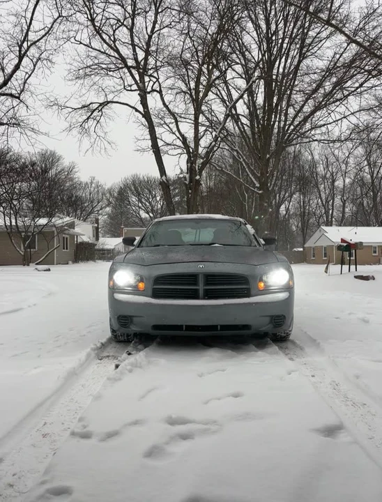 2007 Dodge Charger 6th Gen - Image 4 of 6