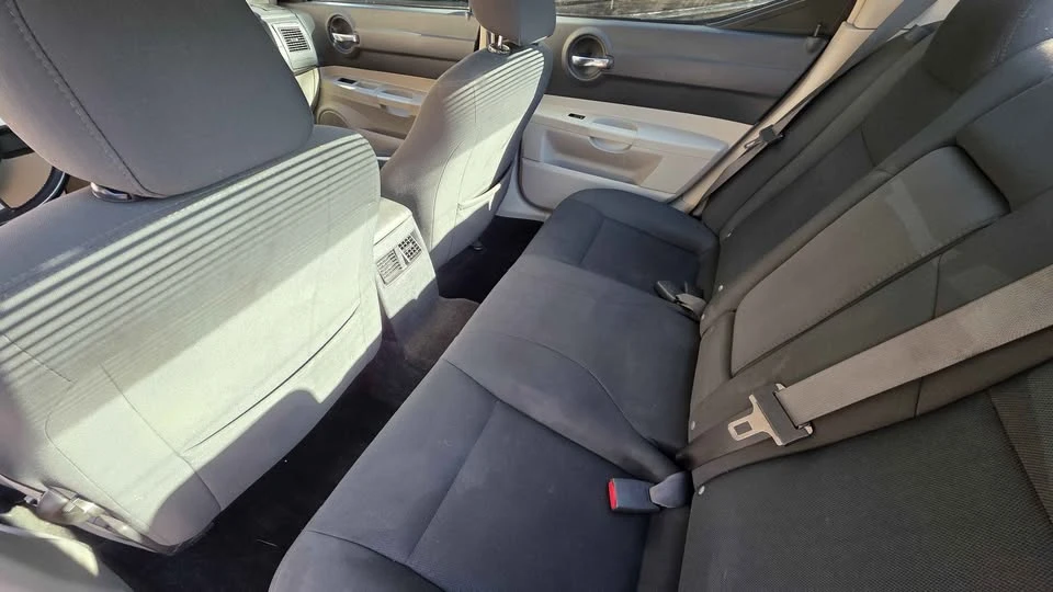 2007 Dodge Charger 6th Gen - Image 8 of 9
