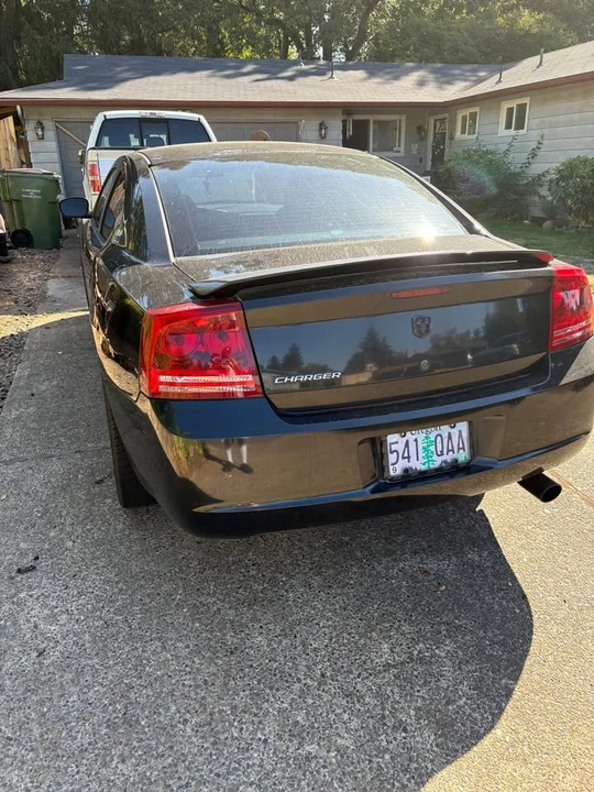 2007 Dodge Charger 6th Gen - Image 5 of 5