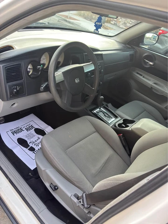 2007 Dodge Charger 6th Gen - Image 5 of 8