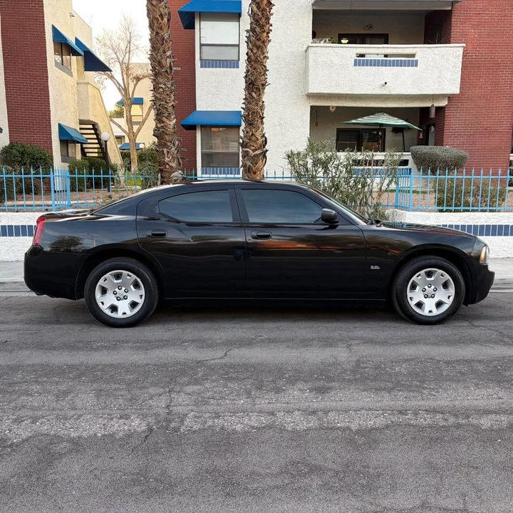 2007 Dodge Charger 6th Gen - Image 5 of 11
