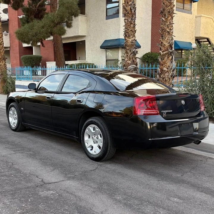 2007 Dodge Charger 6th Gen - Image 3 of 11