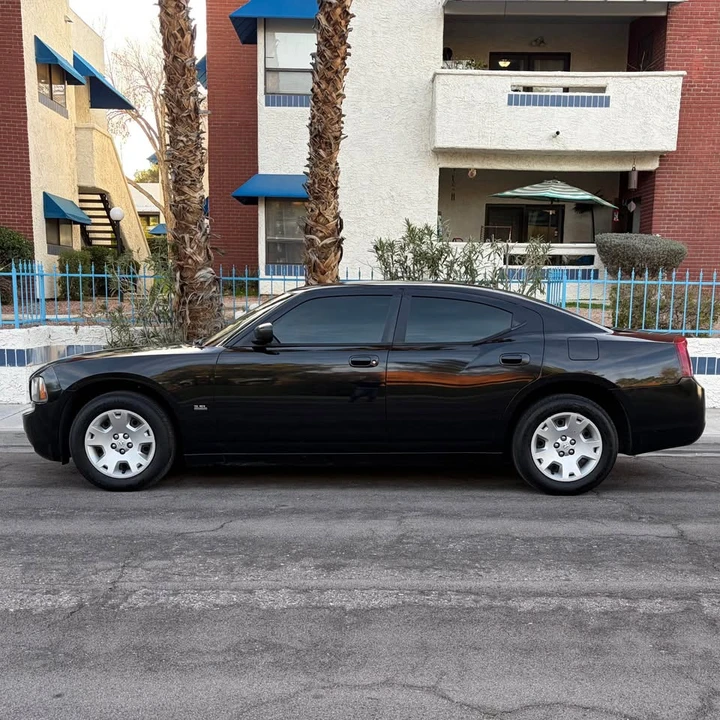 2007 Dodge Charger 6th Gen - Image 2 of 11