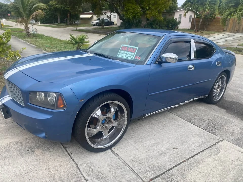2007 Dodge Charger 6th Gen - Image 2 of 10