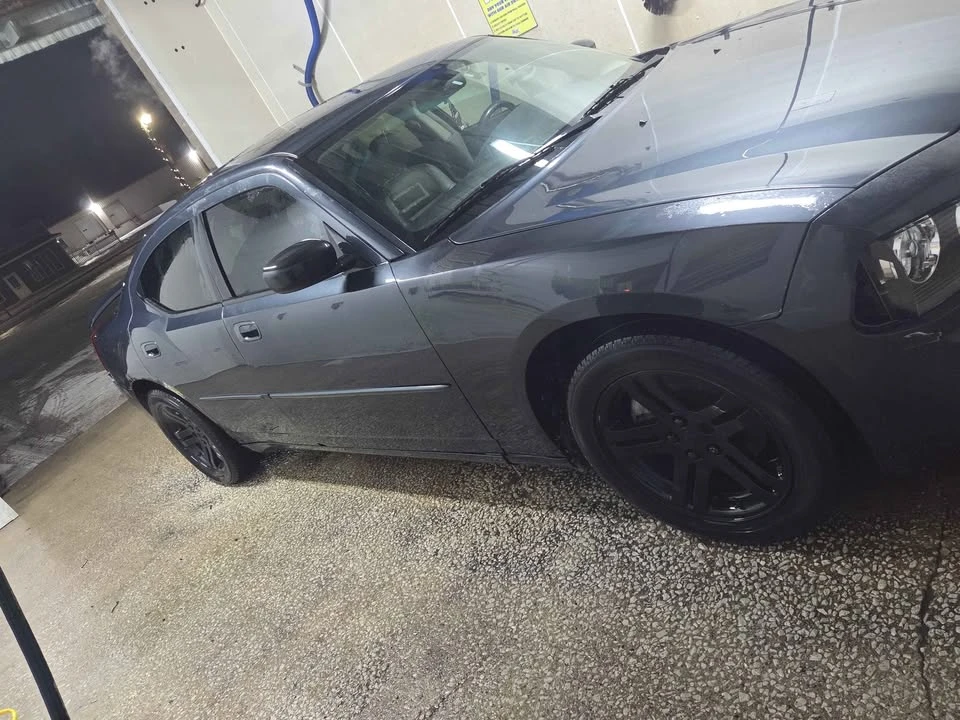 2007 Dodge Charger 6th Gen - Image 4 of 10