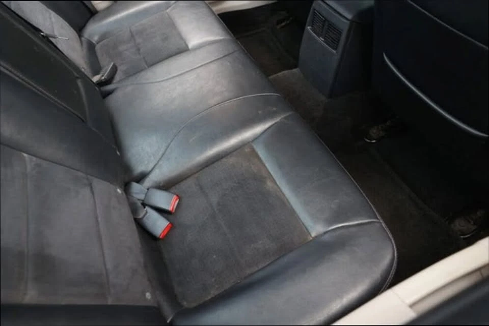 2007 Dodge Charger 6th Gen - Image 16 of 19
