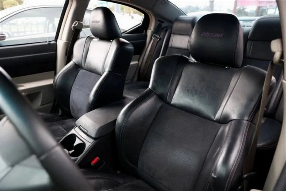 2007 Dodge Charger 6th Gen - Image 12 of 19