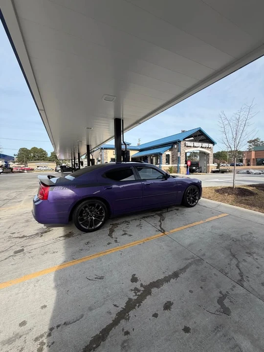 2007 Dodge Charger 6th Gen - Image 2 of 4