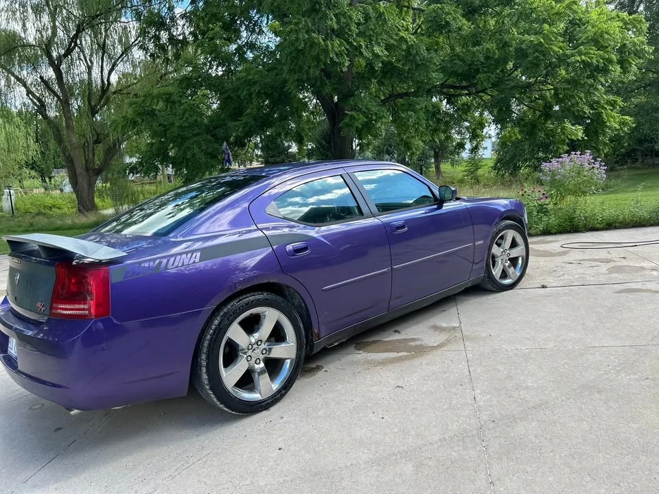 2007 Dodge Charger 6th Gen - Image 2 of 7
