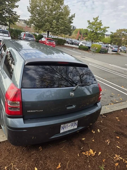 2007 Dodge Magnum 2nd Gen Wagon - Image 4 of 5