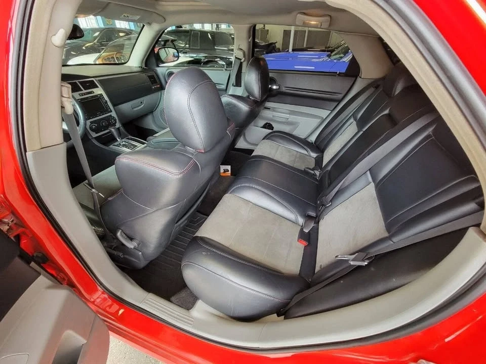 2007 Dodge Magnum 2nd Gen Wagon - Image 14 of 18