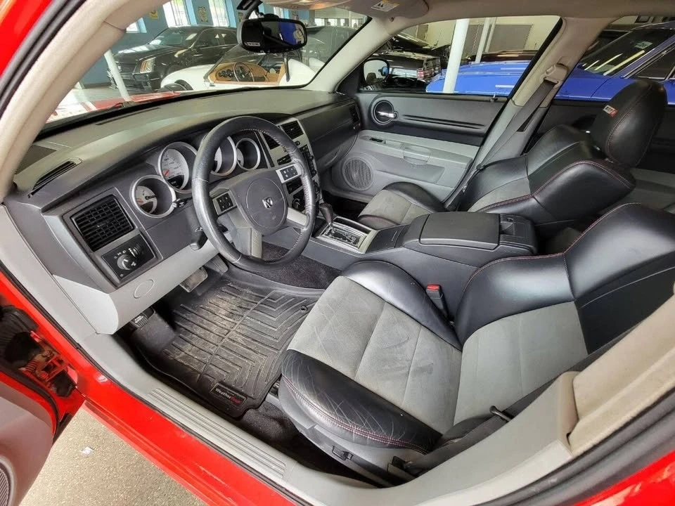 2007 Dodge Magnum 2nd Gen Wagon - Image 7 of 18