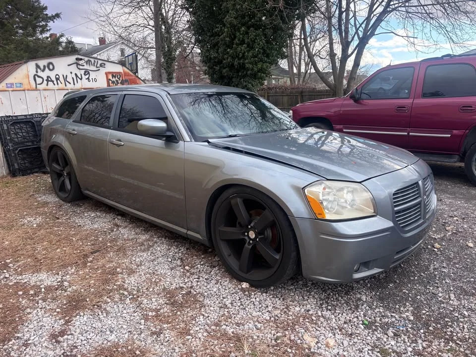 2007 Dodge Magnum 2nd Gen Wagon - Image 8 of 11