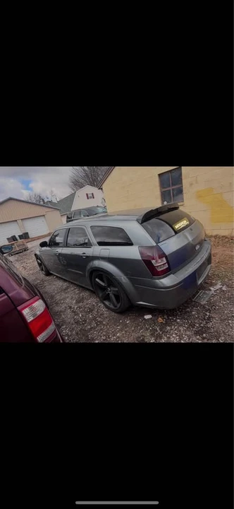 2007 Dodge Magnum 2nd Gen Wagon - Image 7 of 11