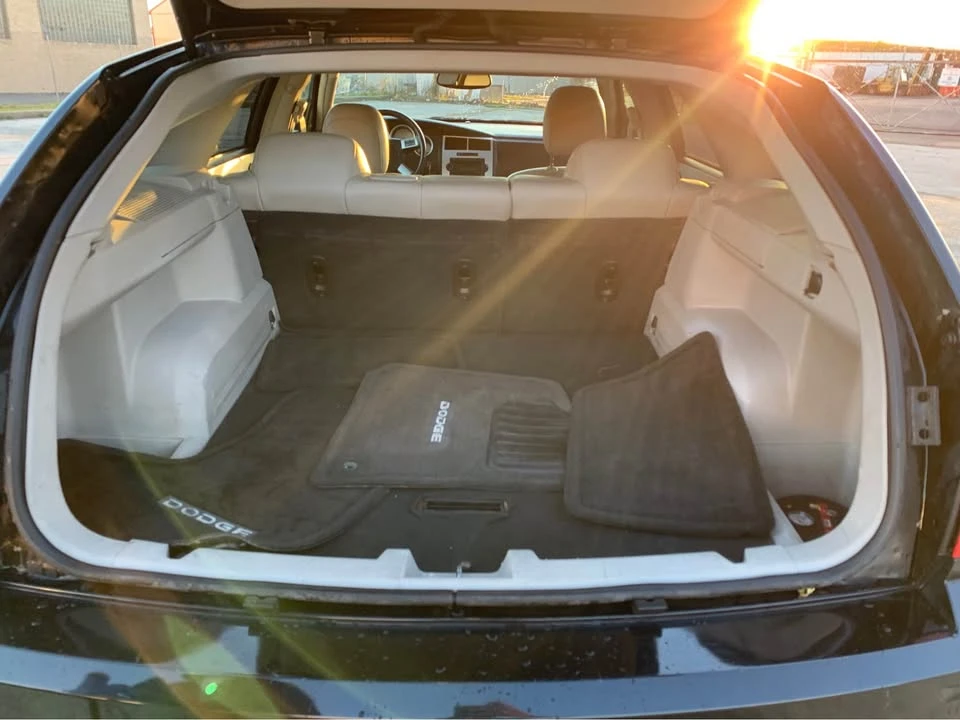2007 Dodge Magnum 2nd Gen Wagon - Image 4 of 14