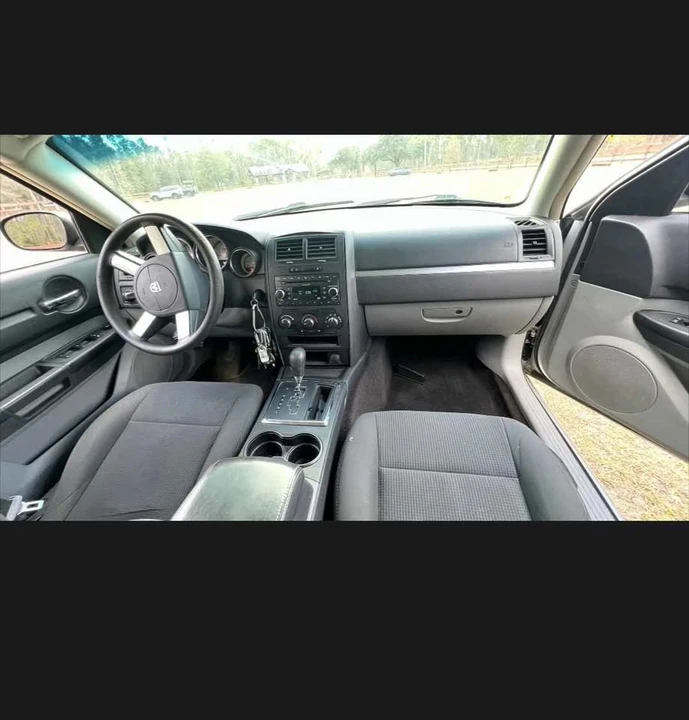 2007 Dodge Magnum 2nd Gen Wagon - Image 10 of 10
