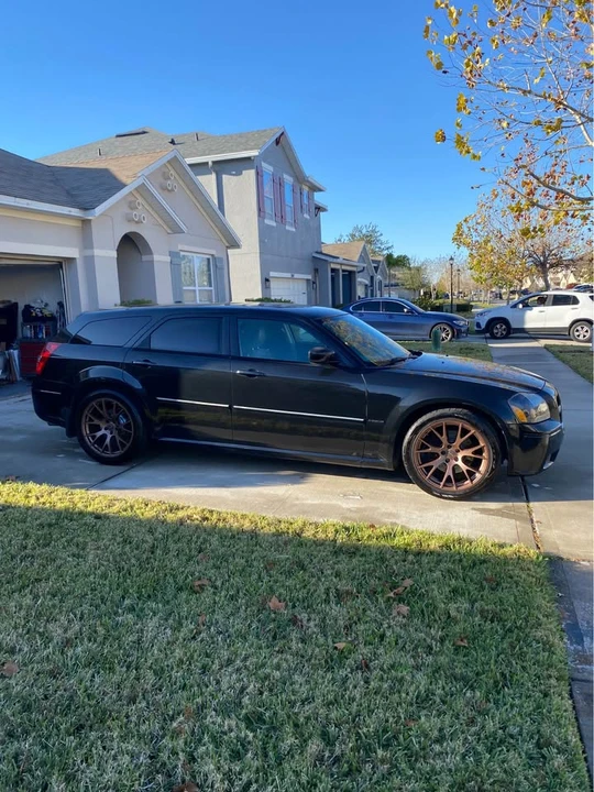 2007 Dodge Magnum 2nd Gen Wagon - Image 9 of 20